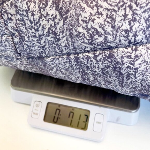 Patagonia Women's Down Puffer Vest, Size Small - Picture 6 of 6